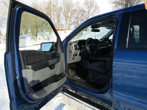 Certified 2022 Ford F150 XLT w/ Equipment Group 302A High image 13