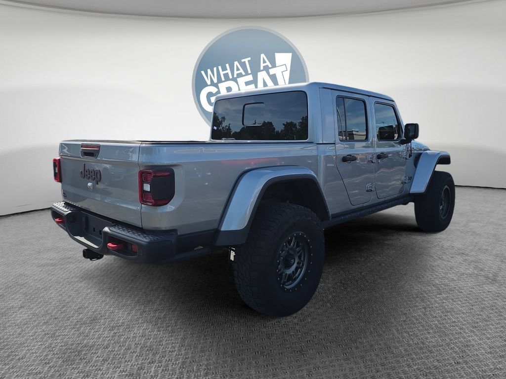 Used 2021 Jeep Gladiator Rubicon AWD/4WD image 3