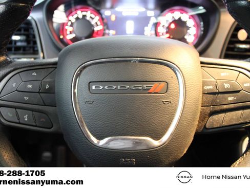 Used 2020 Dodge Challenger SXT w/ Driver Convenience Group RWD image 12