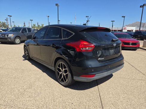 Used 2018 Ford Focus SEL FWD image 6