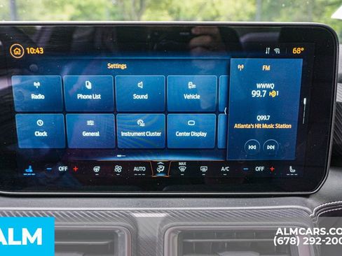 Used 2025 Ford Mustang Premium RWD image 35