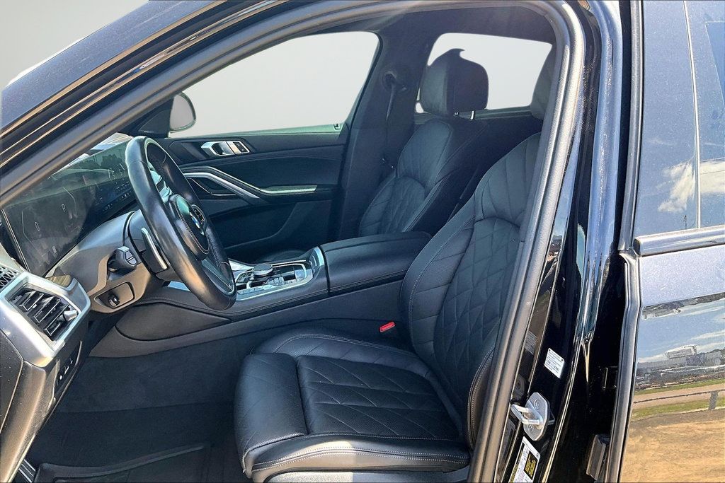 Used 2024 BMW X6 xDrive40i w/ Premium Package AWD/4WD image 21