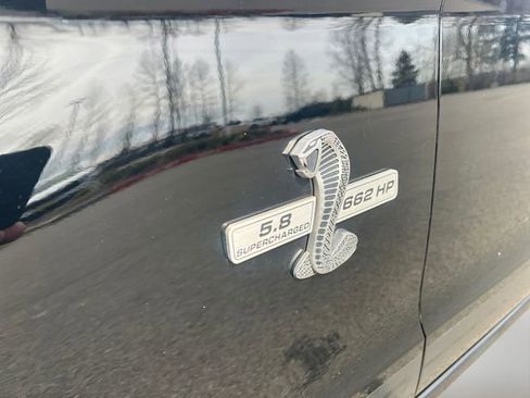 Used 2013 Ford Mustang Shelby GT500 image 15