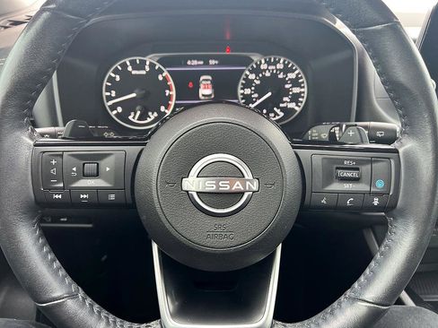 Certified 2023 Nissan Rogue SV w/ SV Premium B Package image 13