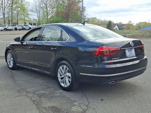 Used 2018 Volkswagen Passat 2.0T SE FWD image 7