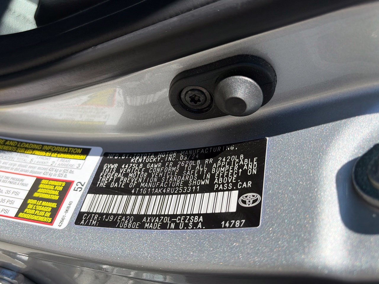Used 2024 Toyota Camry SE w/ Cold Weather Package FWD image 14