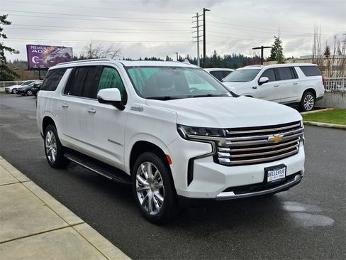 Used 2022 Chevrolet Suburban High Country image 40