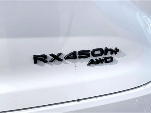 Used 2026 Lexus RX 450h Luxury w/ Convenience Package image 10