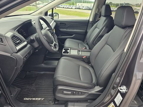 New 2026 Honda Odyssey EX-L image 13