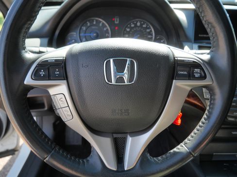 Used 2011 Honda Crosstour EX-L image 25