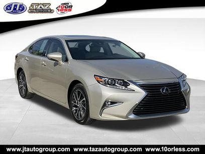 Used 2017 Lexus ES 350 w/ Luxury Package