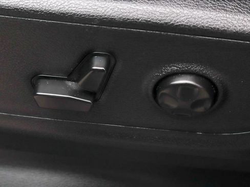 Used 2025 RAM 1500 Rebel w/ Advanced Safety Group II AWD/4WD image 22