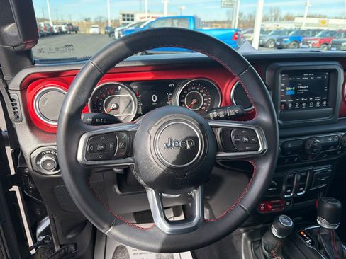 Used 2019 Jeep Wrangler Rubicon w/ LED Lighting Group image 14