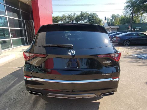 Used 2025 Acura MDX SH-AWD image 5