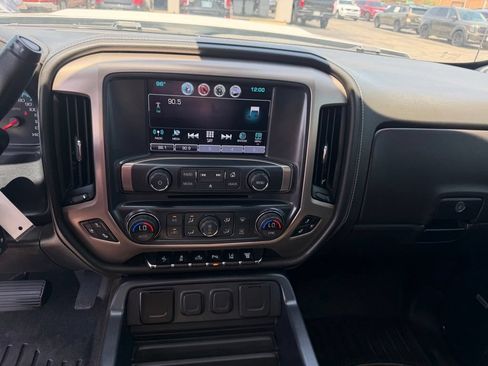 Used 2018 GMC Sierra 3500 Denali w/ Duramax Plus Package AWD/4WD image 32