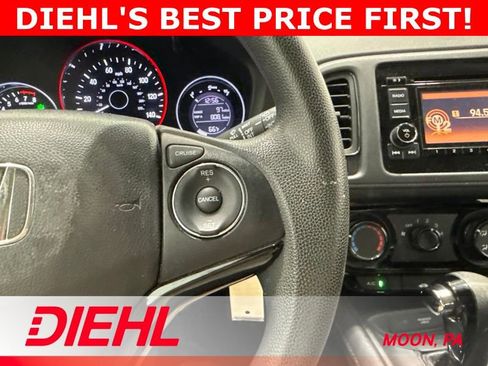 Used 2019 Honda HR-V LX image 23