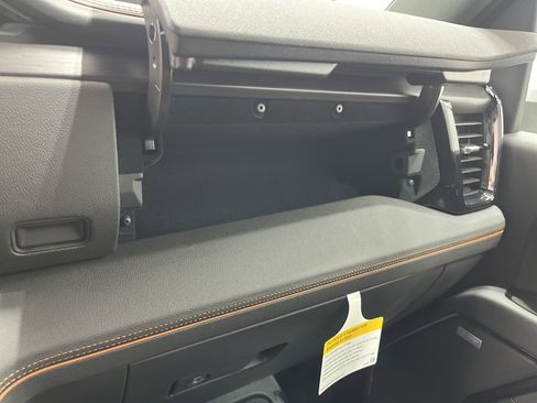 New 2026 GMC Sierra 2500 AT4 w/ AT4 Premium Plus Package image 21