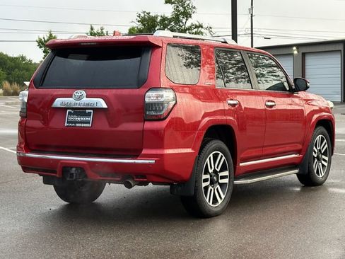 Used 2022 Toyota 4Runner Limited RWD image 6