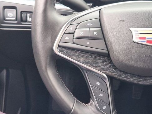 Used 2023 Cadillac XT5 Premium Luxury image 29