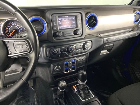 Used 2020 Jeep Wrangler Unlimited Sport S AWD/4WD image 27