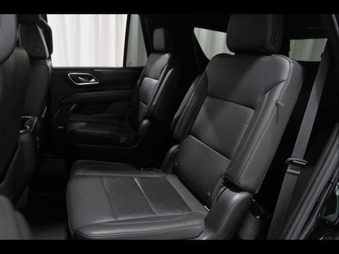 Used 2021 Chevrolet Tahoe Z71 w/ Z71 Signature Package AWD/4WD image 20