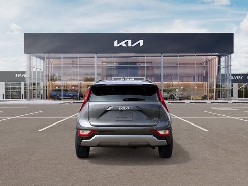 New 2025 Kia Niro EX Touring image 6