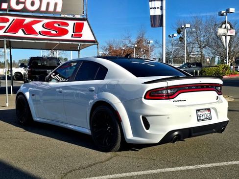 Certified 2023 Dodge Charger Scat Pack image 6