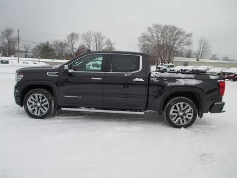 New 2026 GMC Sierra 1500 Denali image 8