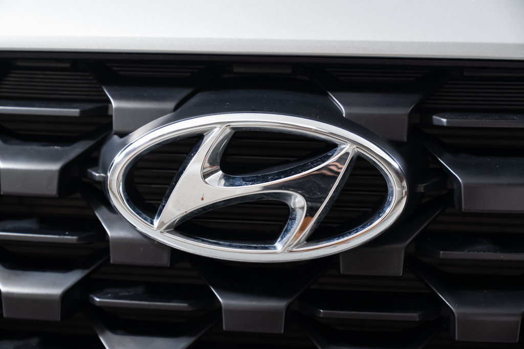 Used 2023 Hyundai Santa Fe SEL FWD image 18