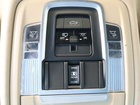 Used 2021 RAM 1500 Laramie image 19