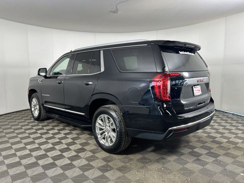 Used 2021 GMC Yukon SLT w/ SLT Luxury Plus Package AWD/4WD image 3