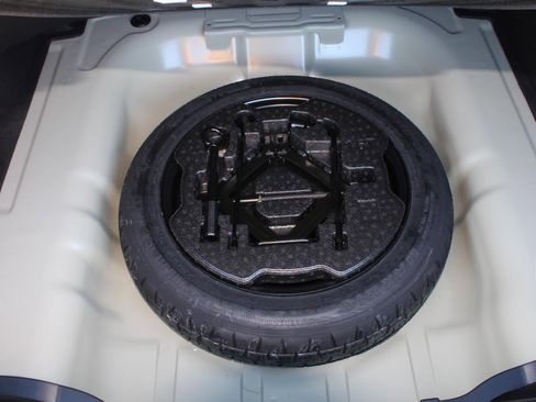 New 2025 Kia K4 GT-Line image 9