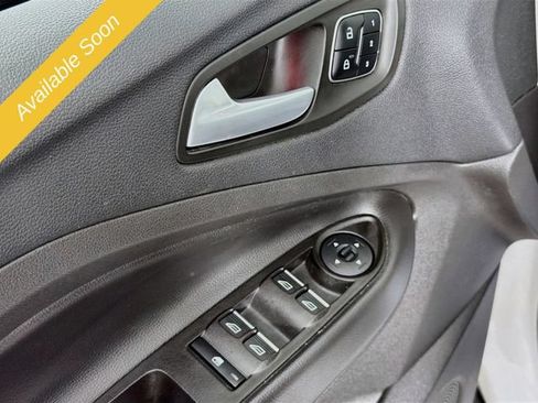 Used 2017 Ford Escape Titanium w/ Canadian Touring Package AWD/4WD image 17