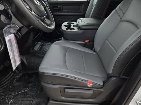 New 2026 RAM 5500 Tradesman AWD/4WD image 18