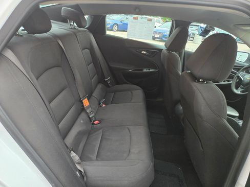 Used 2023 Chevrolet Malibu LS FWD image 7