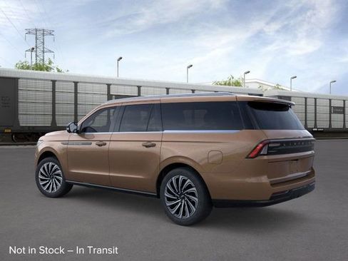 New 2025 Lincoln Navigator L Black Label image 4