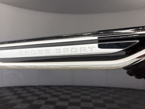 Used 2026 Volkswagen Atlas Cross Sport SE w/ Panoramic Sunroof Package AWD/4WD image 19