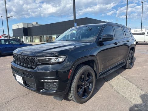 Used 2022 Jeep Grand Cherokee L Limited w/ Luxury Tech Group II AWD/4WD image 1