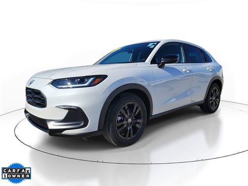 Certified 2026 Honda HR-V Sport image 2