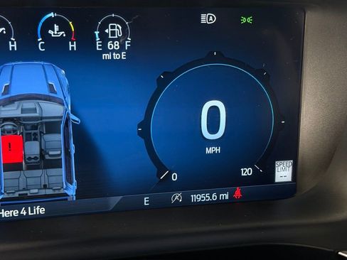 Used 2024 Ford F150 Lariat w/ Tow/Haul Package image 27