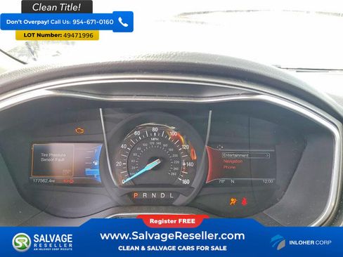 Used 2017 Ford Fusion SE FWD image 12