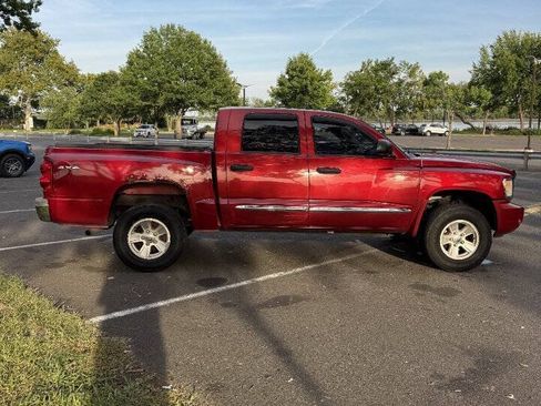 Used 2008 Dodge Dakota Laramie w/ Mopar Chrome Edition Group AWD/4WD image 9