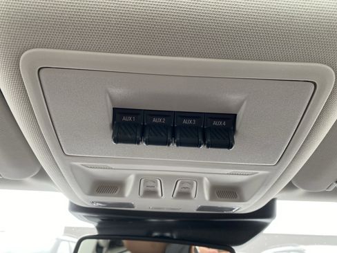 Used 2025 Ford Bronco Sport Outer Banks w/ Sasquatch Outer Banks Package image 24