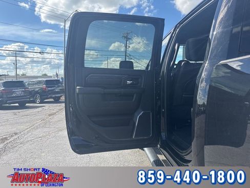 Used 2023 RAM 2500 4x4 Crew Cab image 39