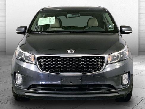 Used 2018 Kia Sedona SX FWD image 2