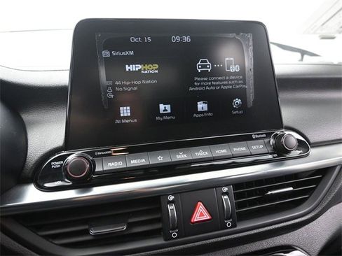 Used 2019 Kia Forte S image 34