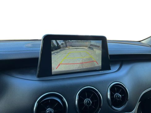 Used 2019 Kia Stinger Premium RWD image 13
