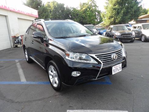Used 2013 Lexus RX 350 FWD w/ Premium Pkg image 2