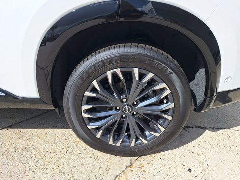 Used 2026 Nissan Rogue Platinum w/ Platinum Premium Package image 26