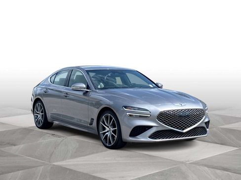 Used 2023 Genesis G70 2.0T RWD image 2